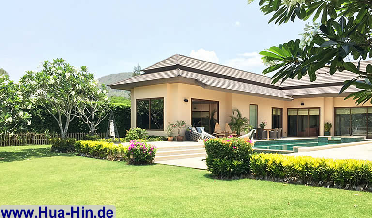 Palm Hills Hua Hin Villa kaufen, Luxus Immobilie am Golfplatz