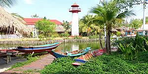 Sam Phan Nam Floating Market Hua Hin