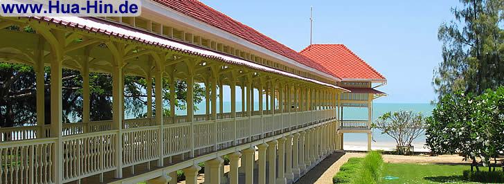 Teakholz Palast in Hua Hin